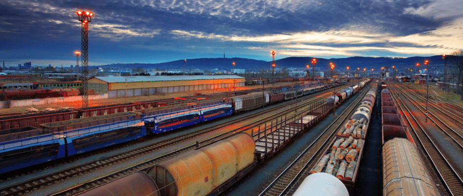 через молдавську залізницю