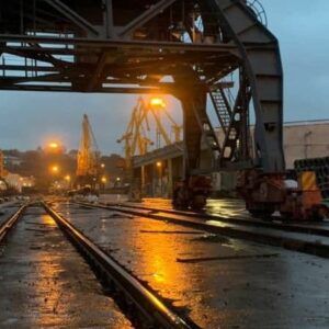 reconstructing railway tracks