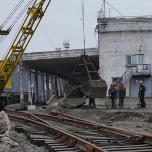 the wagon unloading station