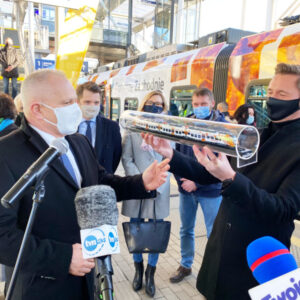 hybrid train Impuls 2