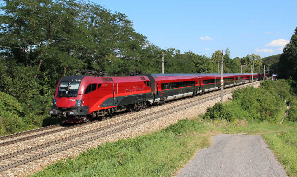 Залізничний експрес