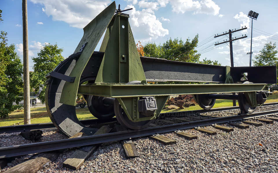 Разрушители железнодорожных путей