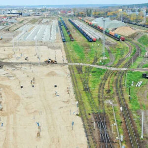 улучшить железнодорожный транспорт