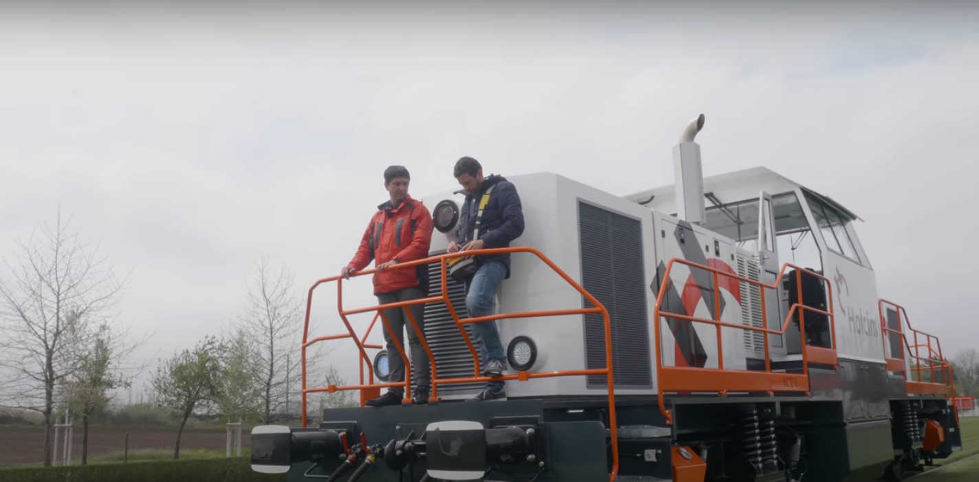 відеоогляд нового дизельного маневрового локомотива