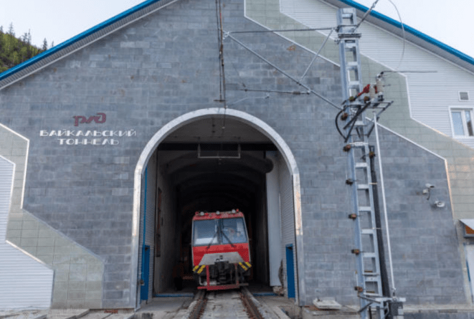 Двухпутный Байкальский тоннель