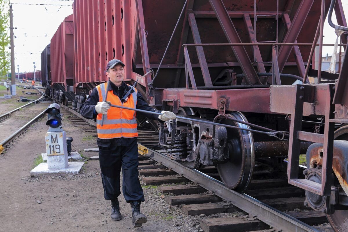 работу осмотрщика вагонов