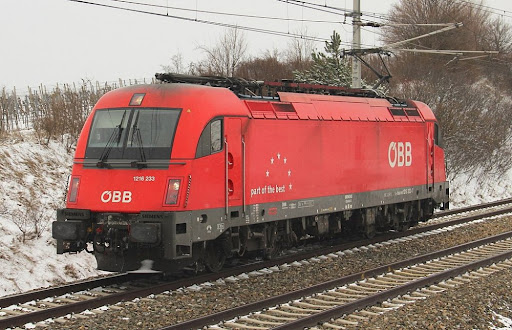 Czech Railways bought 4 Taurus locomotives