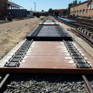 Adif тестує шпали з переробленого пластику