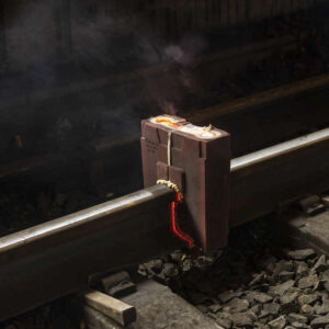 Прес-форма для алюмінотермітного зварювання рейок