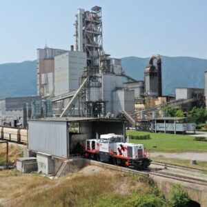 diesel and battery powered shunters