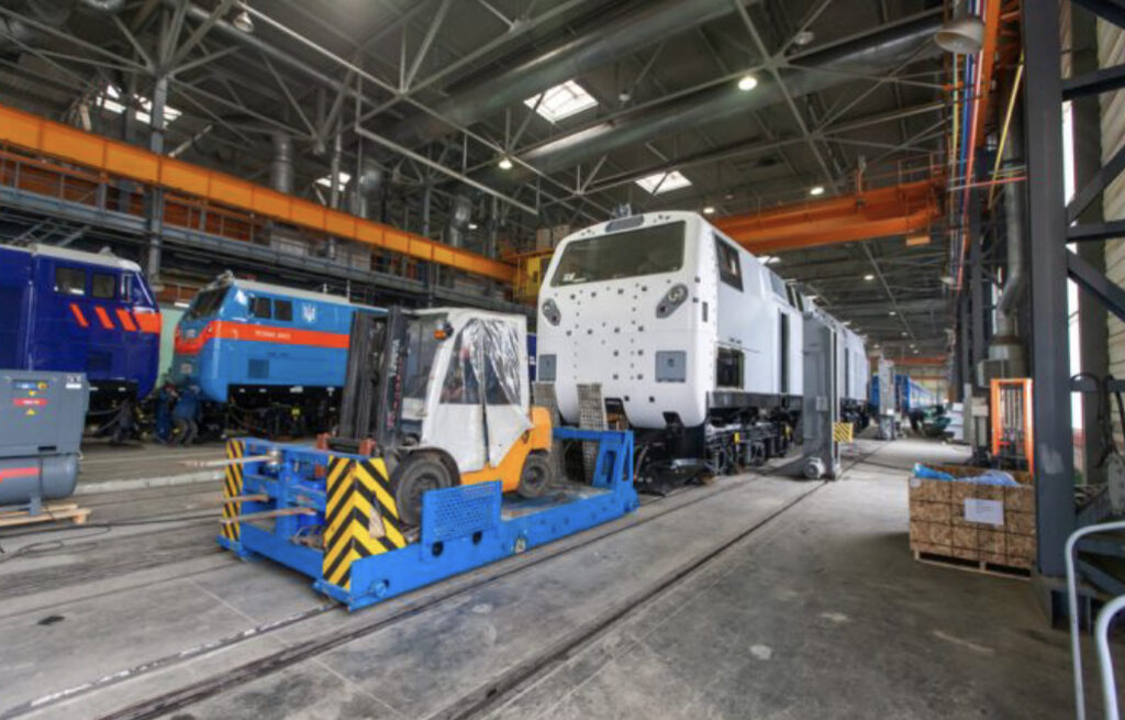 КВСЗ готов разработать свой тепловоз