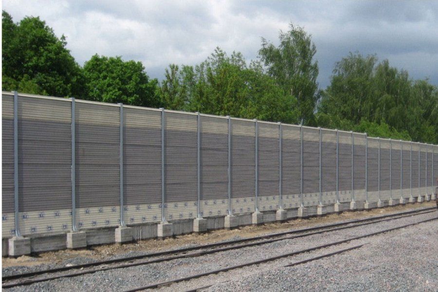 оборудуют шумозащитными экранами