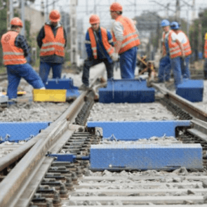 на железной дороге