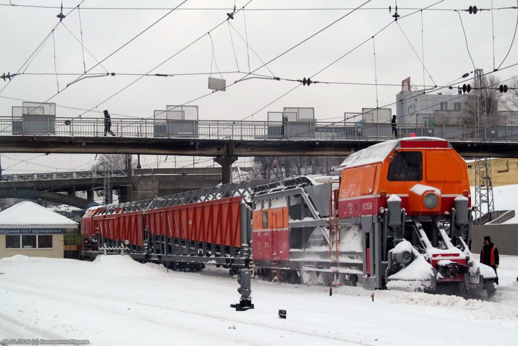 железной дороге к борьбе со снегом