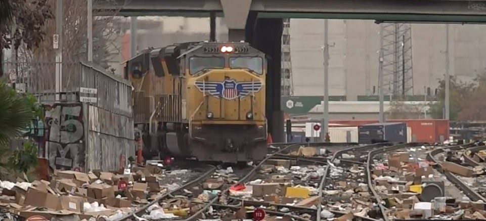 краж из грузовых поездов