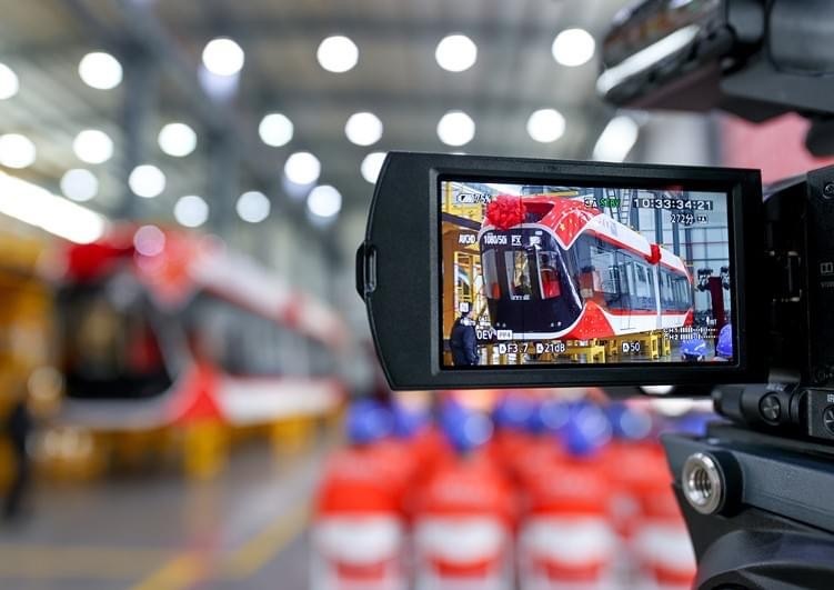 Skytrain «летающий» поезд»