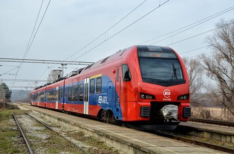 заказал поезда