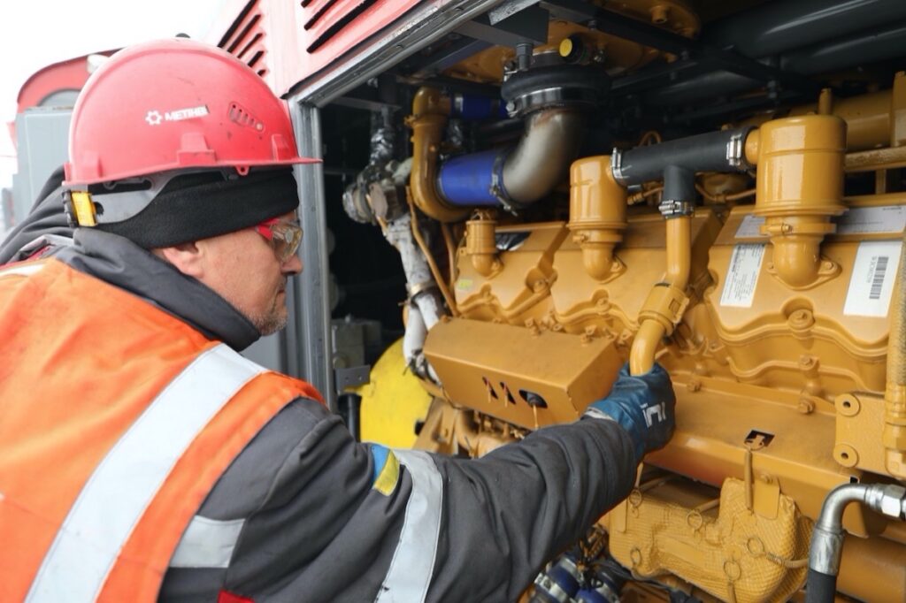 модернизирует тепловозы 