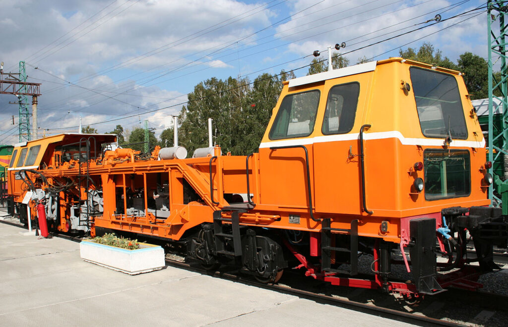 ремонт путевых машин