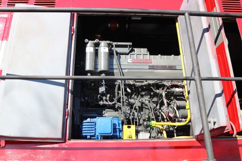 ремоторизировал тепловоз