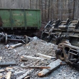 сошли с рельсов