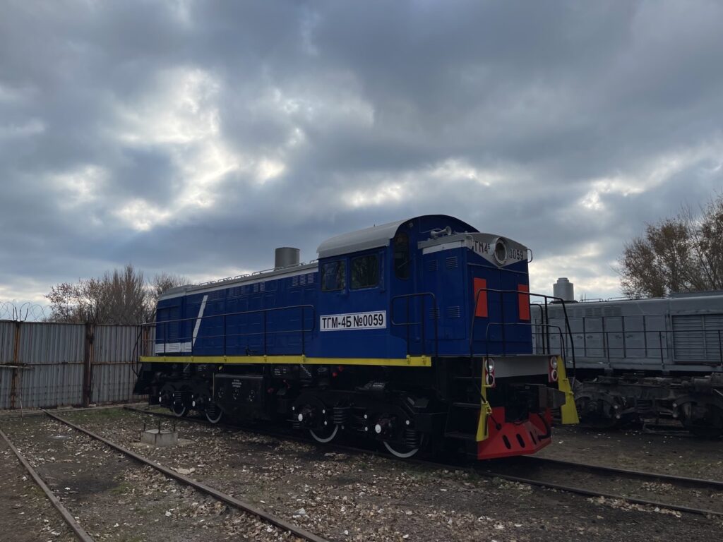 Продам маневровый тепловоз ТГМ-4Б​