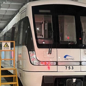 впроваджує нову систему тяги