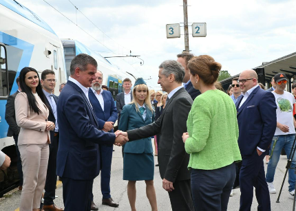 produce more FLIRT trains