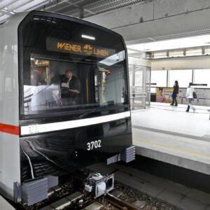 поїзд метро X-Wagen