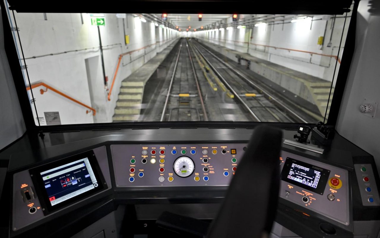 поїзд метро X-Wagen