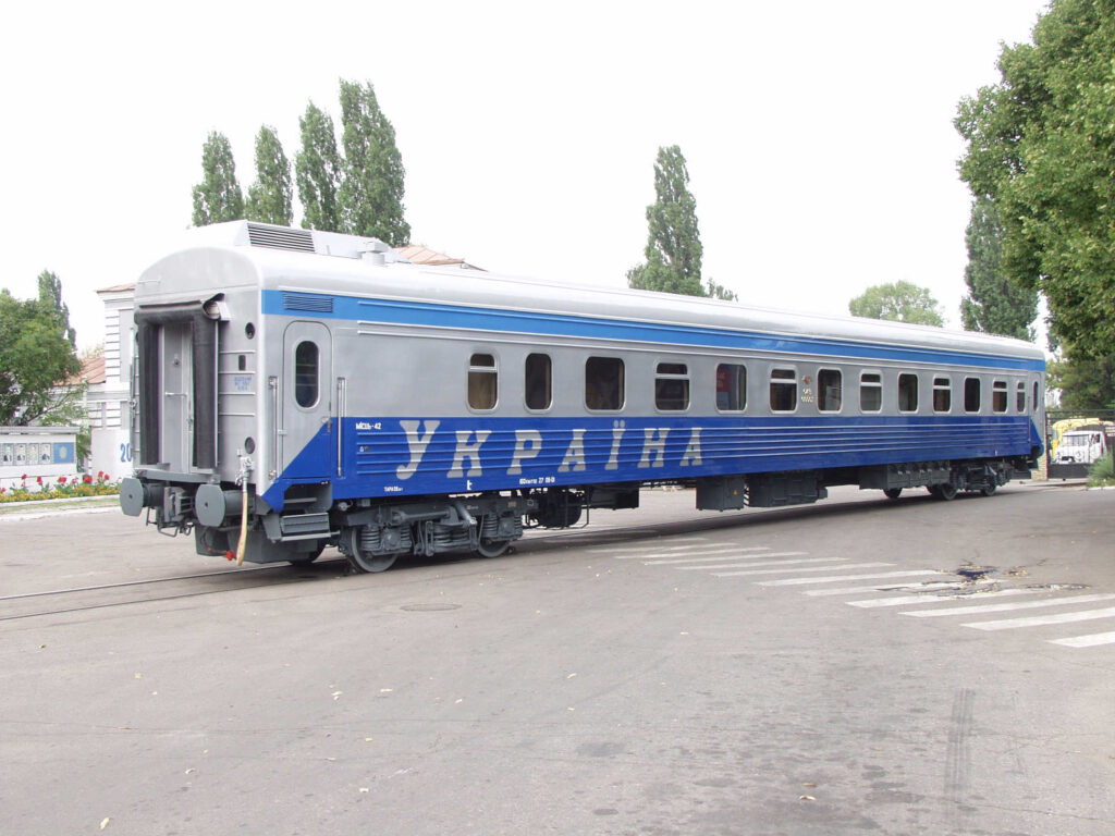 The first domestic car produced by KRCBW