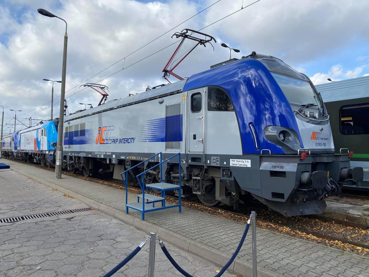 Supply of Electric Locomotives