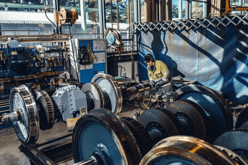 Trolley and Wheelset Maintenance.