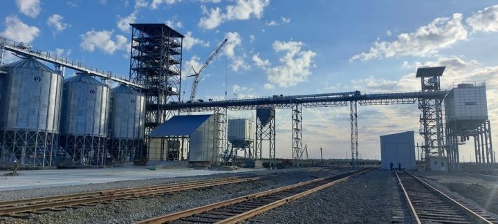 Construction of a dry port