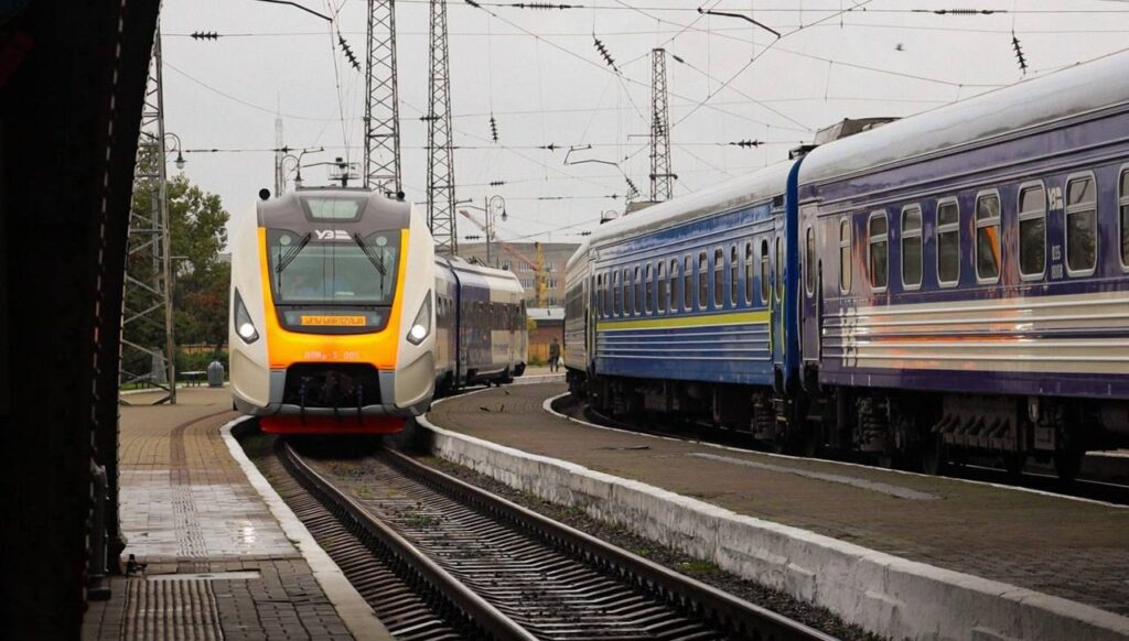 A new railway route to Warsaw is now open