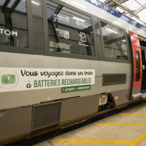 battery-powered train