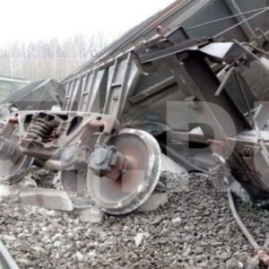 derailment involving 19 freight train cars