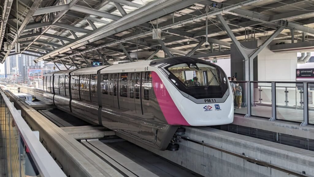 An unmanned monorail line with Alstom trains An unmanned monorail line with Alstom trains