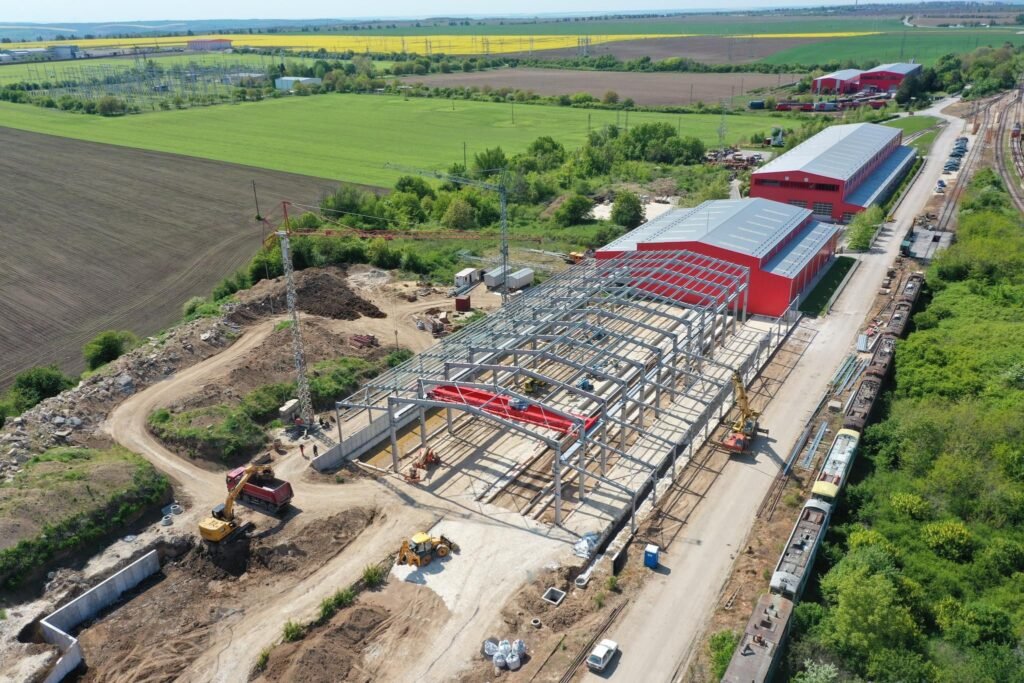 The maneuver locomotive manufacturer is expanding production The maneuver locomotive manufacturer is expanding production