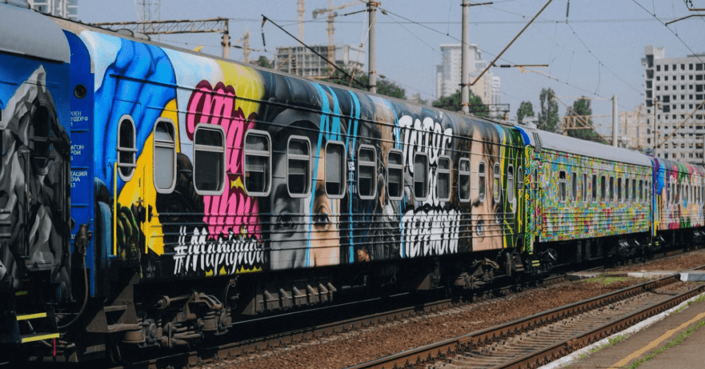 The Train to Victory