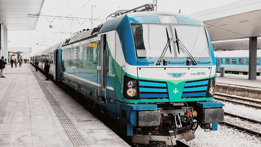 Contract for 10 Smartron electric locomotives for Bulgaria