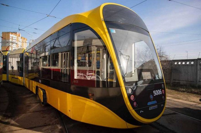 low-floor tram