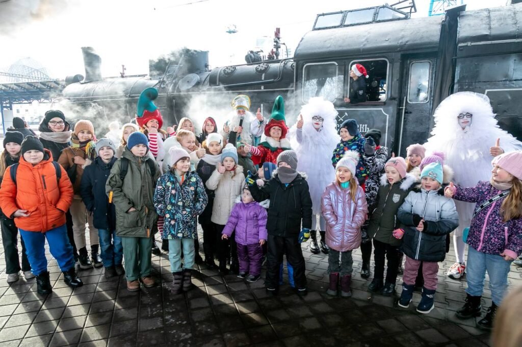 Ukrzaliznytsia has opened the season of Christmas trains! Ukrzaliznytsia has opened the season of Christmas trains!