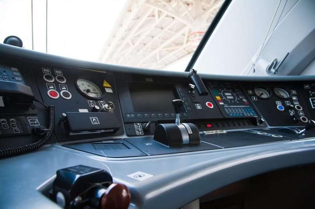 supply electric locomotives