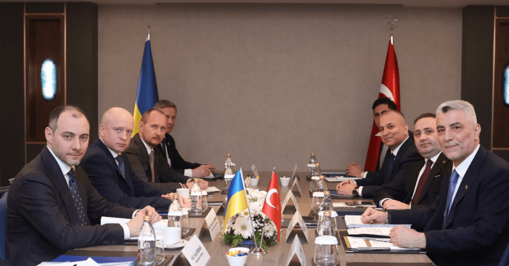 Відбудувати транспортну інфраструктуру України