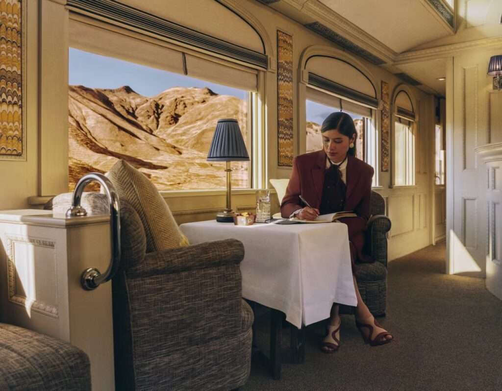 Інтер’єр та екстер’єр пасажирських вагонів