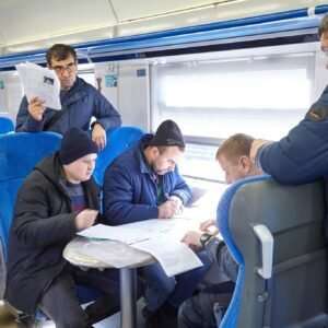 KRCBW handed over to Ukrzaliznytsia an interregional locomotive-hauled train