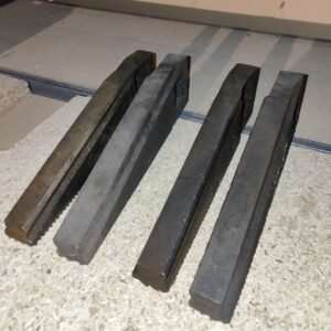 Зажимной клин разгонщика зазоров