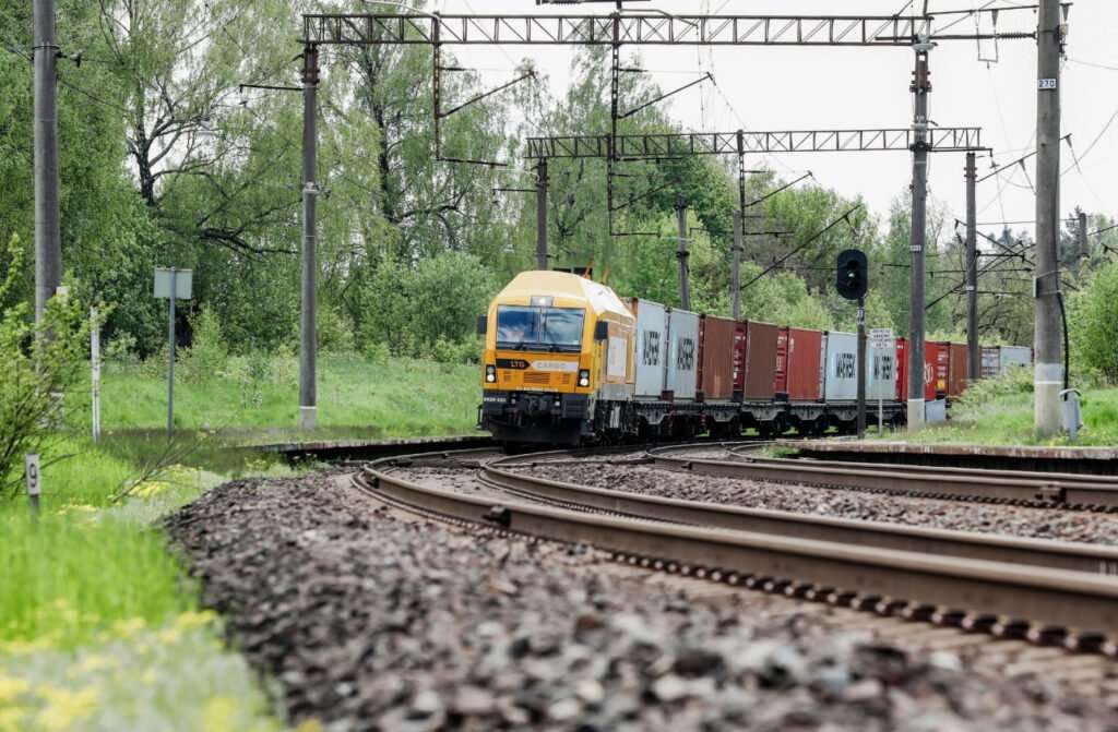 Railway transport sustainability