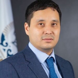 Єлжас Отиншієв